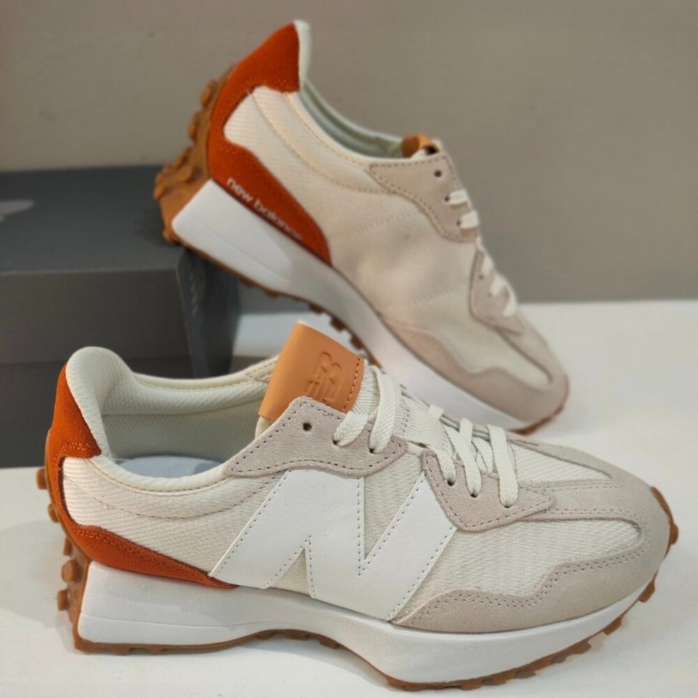 New Balance shoes 327 sz 6
